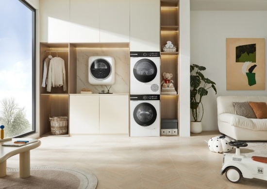 房间的摆设布局 AI 生成的内容可能不正确。